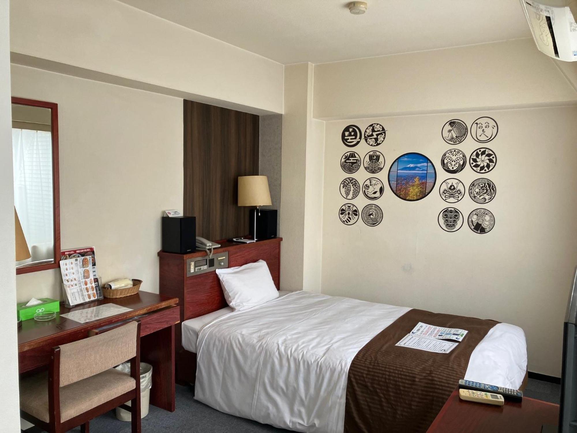 Sky Heart Hotel Koiwa Tokyo Dış mekan fotoğraf